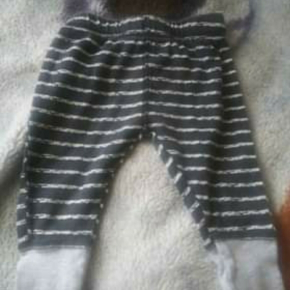Baby clothes - Picture 2 of 10